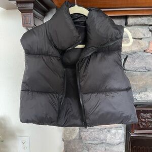 Cropped Black Puffer Vest